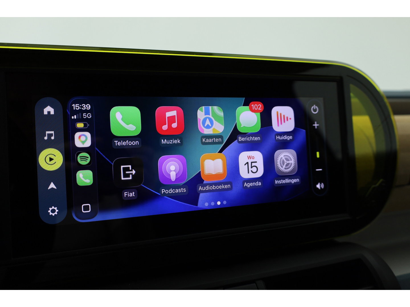 Fiat Grande Panda La Prima 11 kW 44 kWh | Winter Pack | Camera | Apple CarPlay & Android Auto | Cruise | Navi | DAB