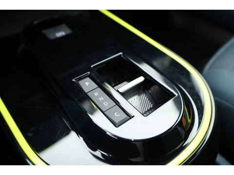 Fiat Grande Panda La Prima 11 kW 44 kWh | Winter Pack | Camera | Apple CarPlay & Android Auto | Cruise | Navi | DAB