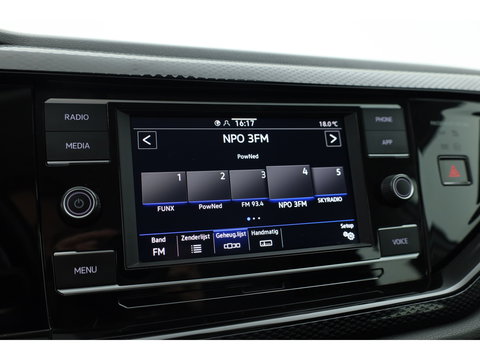 Volkswagen Polo 1.0 TSI Life | Adapt. Cruise | Trekhaak | LED | PDC V+A | Apple CarPlay & Android Auto | Airco