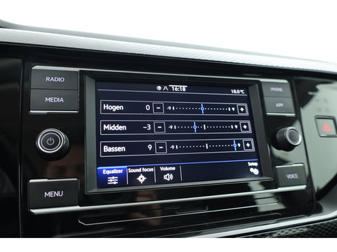 Volkswagen Polo 1.0 TSI Life | Adapt. Cruise | Trekhaak | LED | PDC V+A | Apple CarPlay & Android Auto | Airco