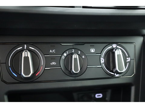 Volkswagen Polo 1.0 TSI Life | Adapt. Cruise | Trekhaak | LED | PDC V+A | Apple CarPlay & Android Auto | Airco