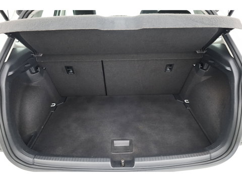 Volkswagen Polo 1.0 TSI Life | Adapt. Cruise | Trekhaak | LED | PDC V+A | Apple CarPlay & Android Auto | Airco