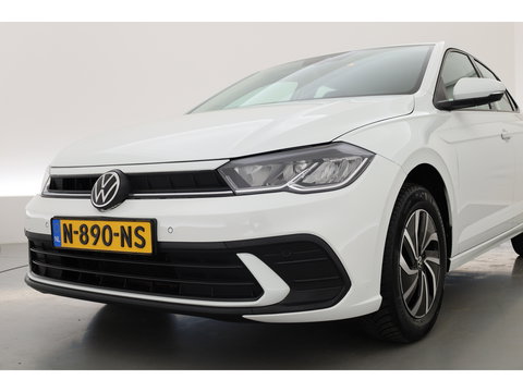 Volkswagen Polo 1.0 TSI Life | Adapt. Cruise | Trekhaak | LED | PDC V+A | Apple CarPlay & Android Auto | Airco