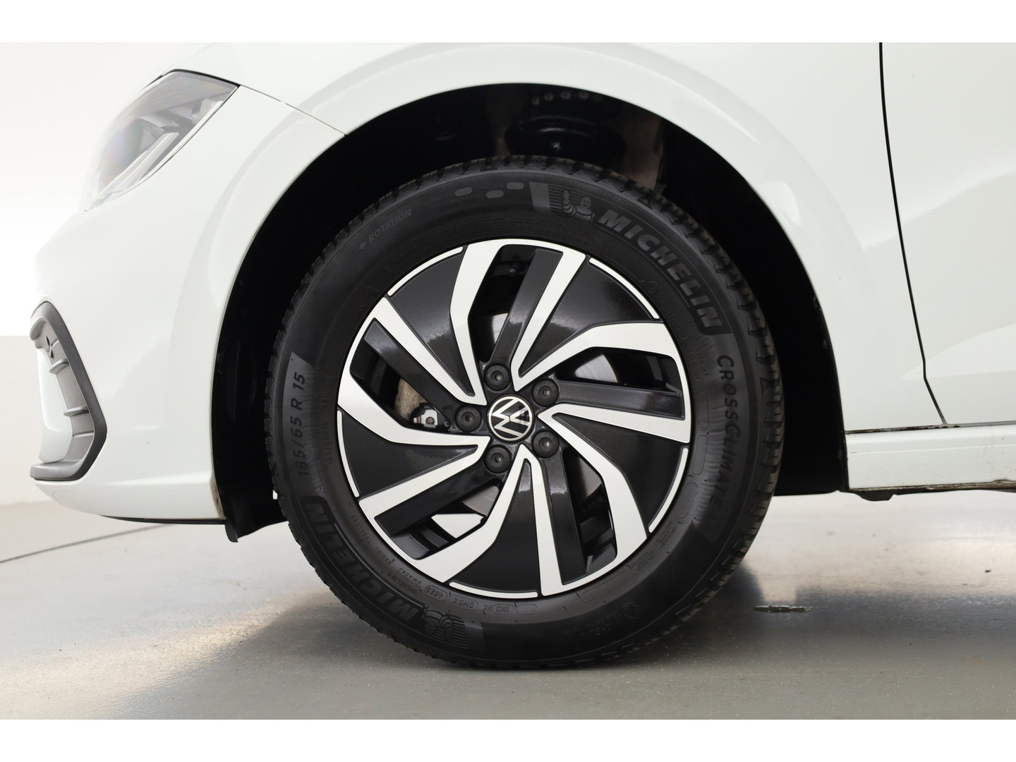 Volkswagen Polo 1.0 TSI Life | Adapt. Cruise | Trekhaak | LED | PDC V+A | Apple CarPlay & Android Auto | Airco