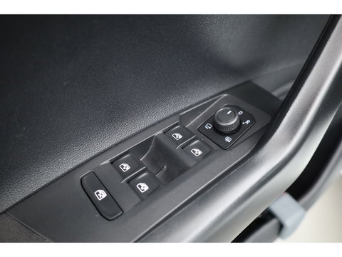 Volkswagen Polo 1.0 TSI Life | Adapt. Cruise | Trekhaak | LED | PDC V+A | Apple CarPlay & Android Auto | Airco