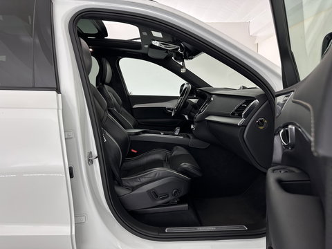 Volvo XC90 2.0 T8 Recharge AWD R-Design Black Pack [ 7-Pers. ] Aut. *PANO | LEATHER-ALCANTARA | FULL-LED | MEMORY-PACK | BOWERS&WILKINS | BLINDSPOT | KEYLESS | DIGI-COCKPIT | NAVI-FULLMAP | PRIVACYGLASS | HEATED-SPORTSEATS | TOWBAR | 22''ALU*