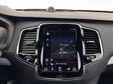 Volvo XC90 2.0 T8 Recharge AWD R-Design Black Pack [ 7-Pers. ] Aut. *PANO | LEATHER-ALCANTARA | FULL-LED | MEMORY-PACK | BOWERS&WILKINS | BLINDSPOT | KEYLESS | DIGI-COCKPIT | NAVI-FULLMAP | PRIVACYGLASS | HEATED-SPORTSEATS | TOWBAR | 22''ALU*