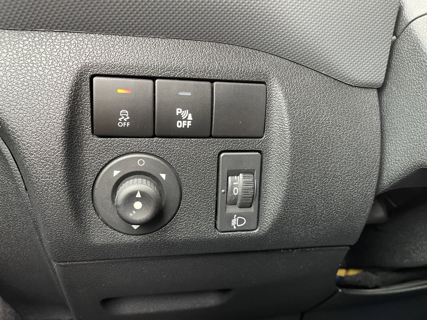 Peugeot Partner 1.6 BlueHDi 75 L1 Premium | Marge | Apple Carplay | Dealer Onderhouden | Airconditioning | Cruise Control | Navigatie | Radio | Elektrische Ramen |