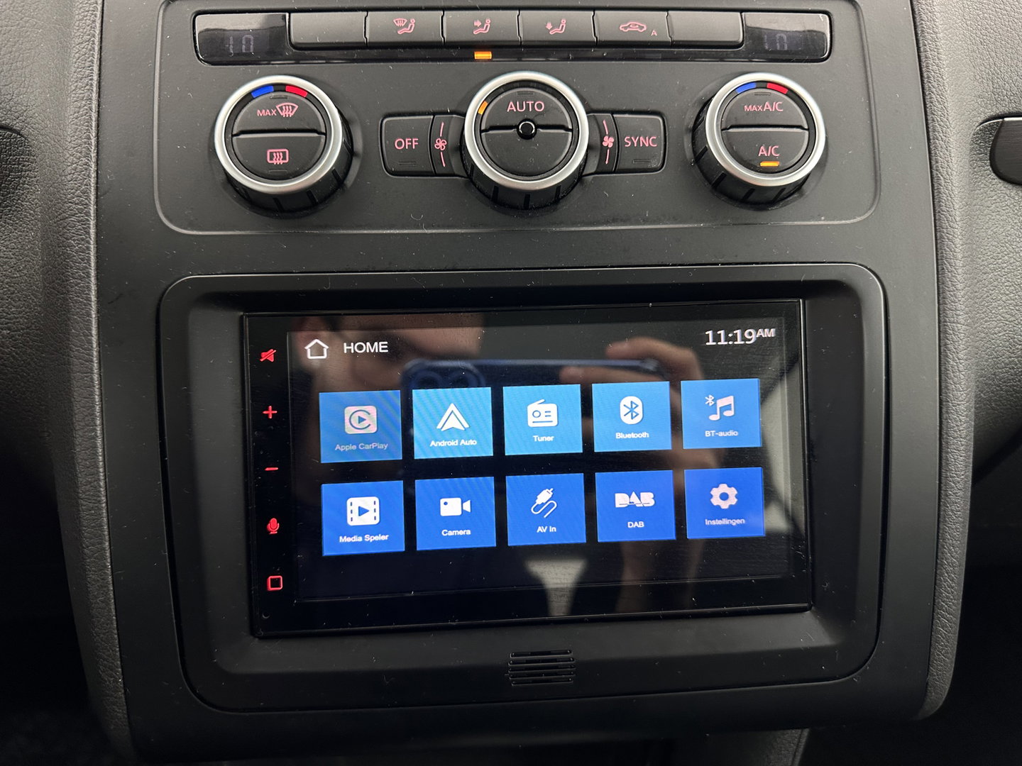 Volkswagen Touran 2.0 TDI Comfortline BlueMotion Aut. *AIRCO | CRUISE | CARPLAY | PDC | SIDE-BARS | PRIVACY-GLASS*