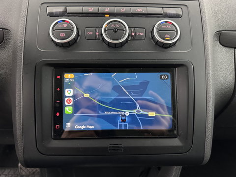 Volkswagen Touran 2.0 TDI Comfortline BlueMotion Aut. *AIRCO | CRUISE | CARPLAY | PDC | SIDE-BARS | PRIVACY-GLASS*