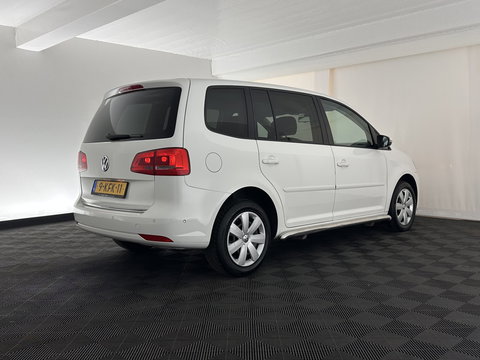 Volkswagen Touran 2.0 TDI Comfortline BlueMotion Aut. *AIRCO | CRUISE | CARPLAY | PDC | SIDE-BARS | PRIVACY-GLASS*
