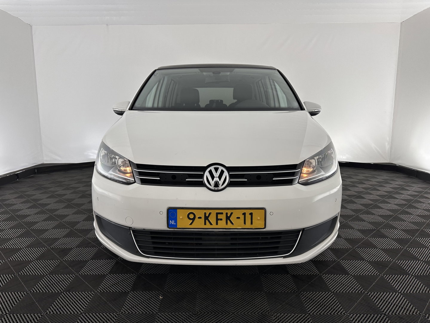 Volkswagen Touran 2.0 TDI Comfortline BlueMotion Aut. *AIRCO | CRUISE | CARPLAY | PDC | SIDE-BARS | PRIVACY-GLASS*