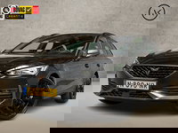 CUPRA Leon - 1.4 e-Hybrid VZ Performance 245Pk Automaat (PANORAMADAK, BLACK PACK, APPLE CARPLAY, CAMERA, STUUR/STOELVERWARMING, KUIPSTOELEN, GETINT GLAS, ADAPTIVE CRUISE, NIEUWSTAAT)