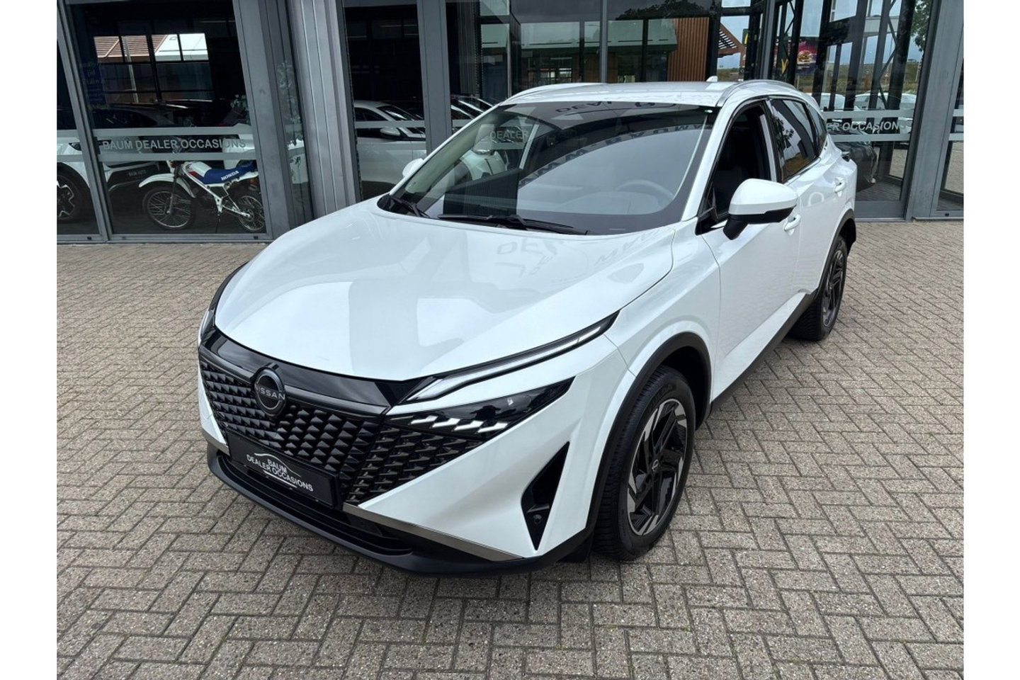 Nissan QASHQAI 1.3 MHEV X N-CONNECTA AUTOMAAT AIRCO NAVI WIDESCREEN CAMERA360GR.