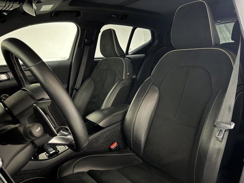 Volvo XC40 1.5 T5 Recharge R-Design Pano H/K Carplay