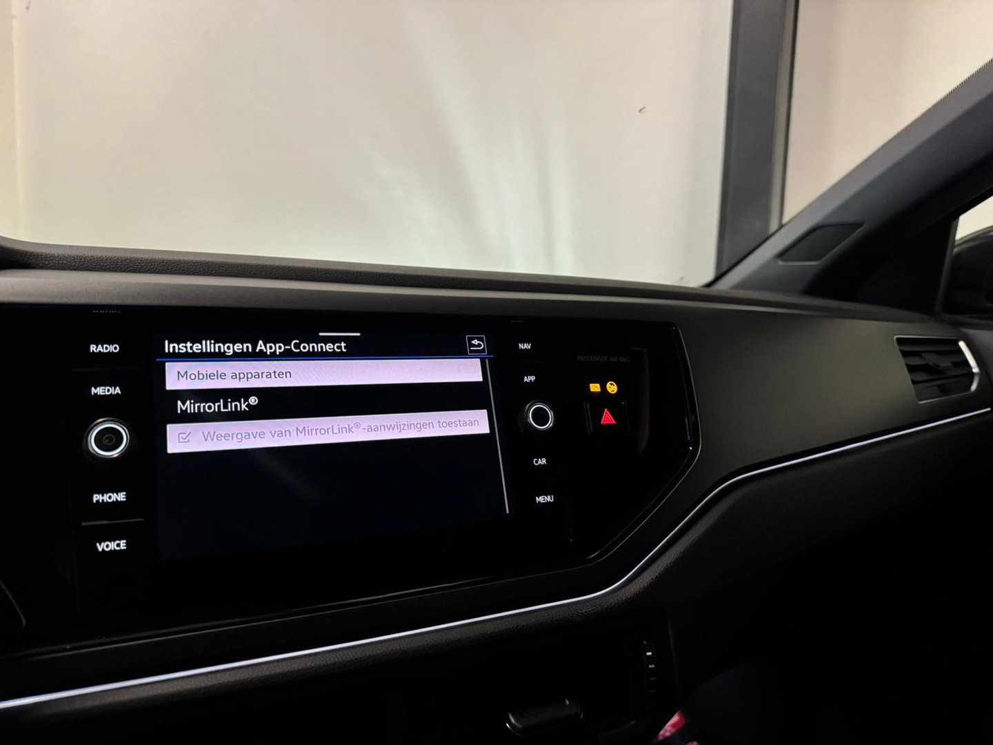 Volkswagen Taigo 1.0 TSI R-Line PANO KEYLESS CAM