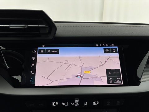 Audi A3 Limousine 35 TFSI S edition (INCL.BTW) Aut. *PANO | LEATHER-FABRIC | FULL-LED | AMBIENTLIGHT | SPORTSEATS | DIGI-COCKPIT | NAVI-FULLMAP | SHIFT-PADDLES | DAB+ | CRUISE | PDC | 18"ALU*