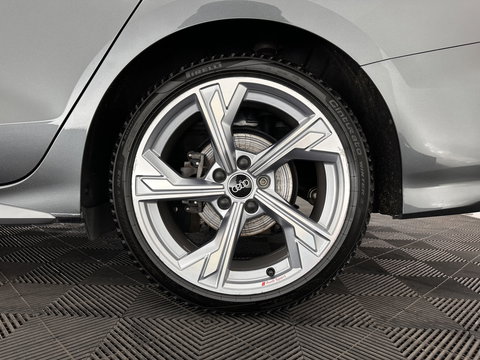 Audi A3 Limousine 35 TFSI S edition (INCL.BTW) Aut. *PANO | LEATHER-FABRIC | FULL-LED | AMBIENTLIGHT | SPORTSEATS | DIGI-COCKPIT | NAVI-FULLMAP | SHIFT-PADDLES | DAB+ | CRUISE | PDC | 18"ALU*