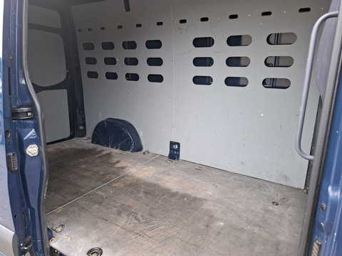 Mercedes-Benz Sprinter 311 2.2 CDI L2H2 - WDB9106331P133346 poetsen en foto’s maken