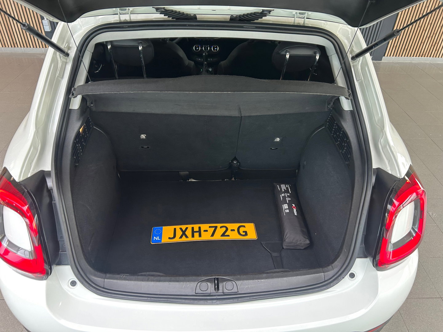 Fiat 500X 1.3 FireFly Turbo 150 Hey Google AUTOMAAT|CRUISECONTROL|APPLECARPLAY|HALF LEDERINTERIEUR|19"' LM VELGEN