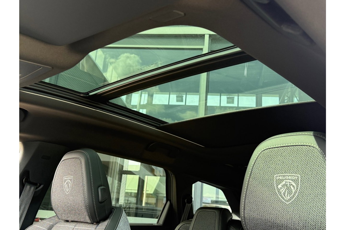 Peugeot 5008 1.2 HYB. 145 GT EXCLUSIVE 7ZITPL PANORAMA LMV PDC-CAMERA