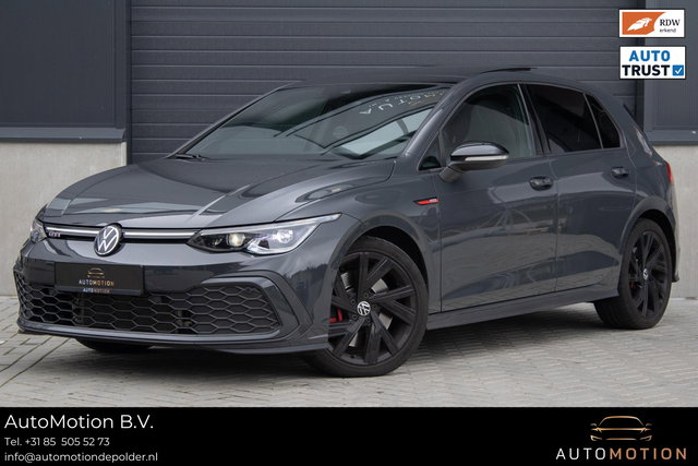 Volkswagen Golf - 8 2.0 TSI GTI Pano Memory IQ Lights Harman Kardon