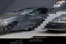 Volkswagen Golf - 8 2.0 TSI GTI Pano Memory IQ Lights Harman Kardon