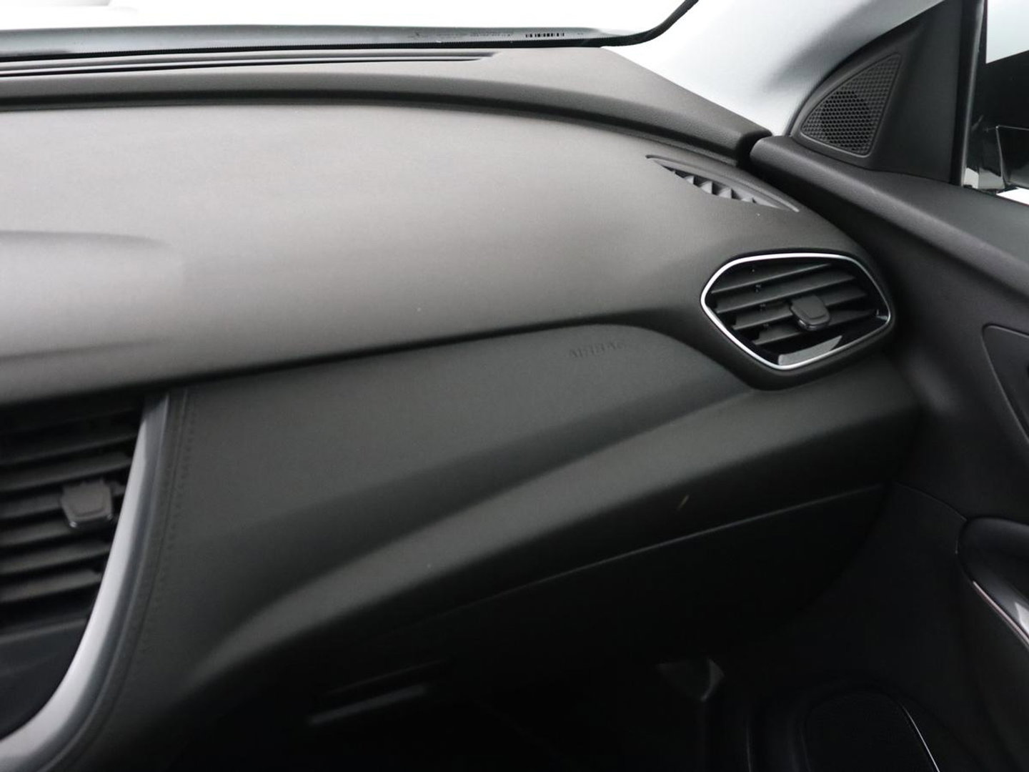 Opel Grandland X 1.6 Turbo Hybrid Elegance | SOH 90,2% | Carplay | Camera | Full LED | Half leder | Navigatie | Parkeerhulp | Climate control | Bluetooth | Cruise control | 56.000km NAP | PHEV | Plug In