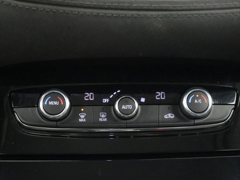 Opel Grandland X 1.6 Turbo Hybrid Elegance | SOH 90,2% | Carplay | Camera | Full LED | Half leder | Navigatie | Parkeerhulp | Climate control | Bluetooth | Cruise control | 56.000km NAP | PHEV | Plug In