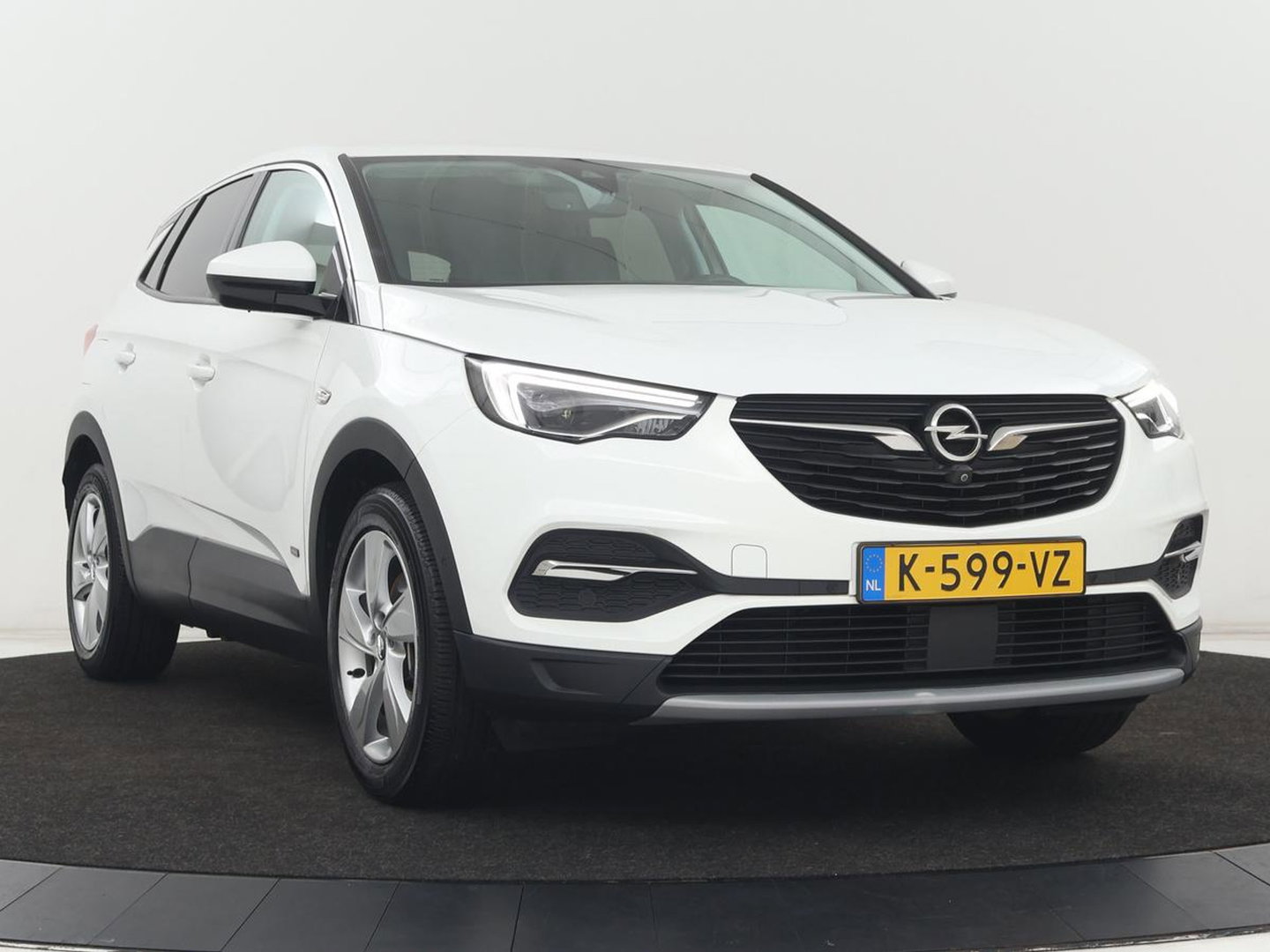 Opel Grandland X 1.6 Turbo Hybrid Elegance | SOH 90,2% | Carplay | Camera | Full LED | Half leder | Navigatie | Parkeerhulp | Climate control | Bluetooth | Cruise control | 56.000km NAP | PHEV | Plug In