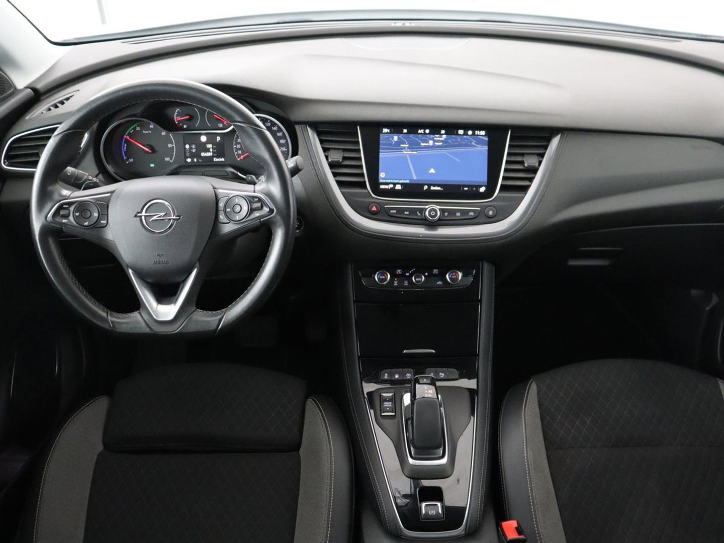 Opel Grandland X 1.6 Turbo Hybrid Elegance | SOH 90,2% | Carplay | Camera | Full LED | Half leder | Navigatie | Parkeerhulp | Climate control | Bluetooth | Cruise control | 56.000km NAP | PHEV | Plug In