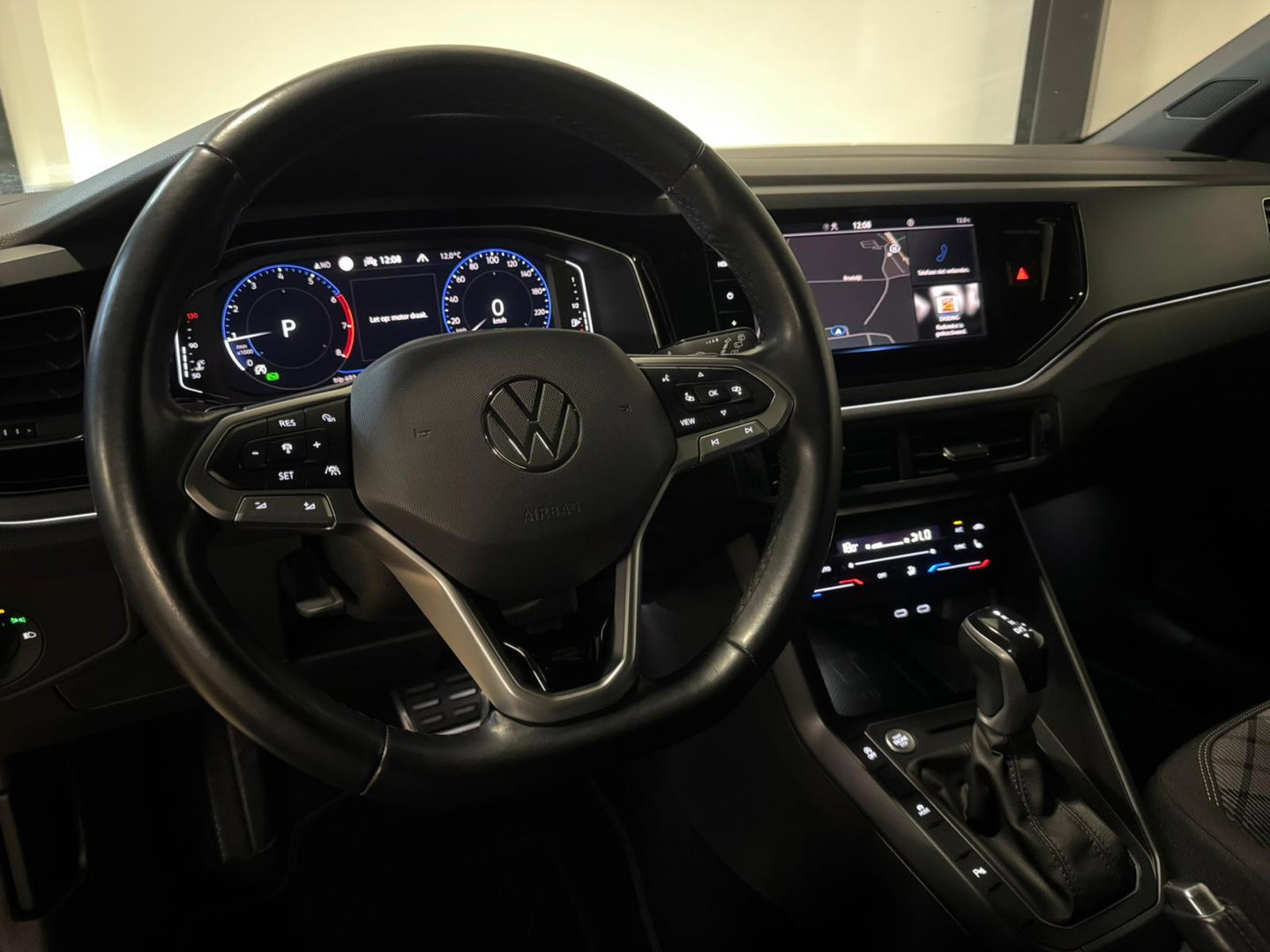 Volkswagen Polo 1.0 TSI R-Line PANO KEYLESS CAM