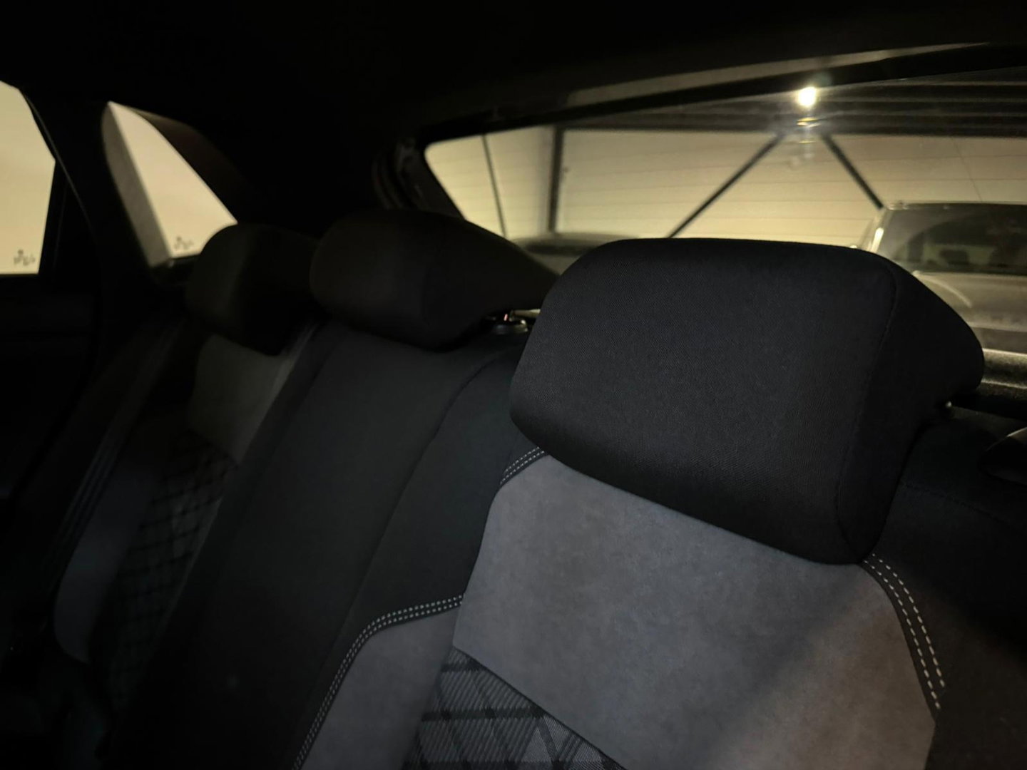 Volkswagen Polo 1.0 TSI R-Line PANO KEYLESS CAM