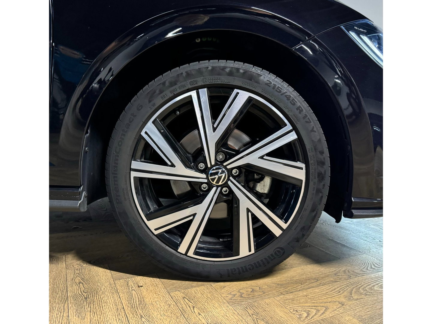 Volkswagen Polo 1.0 TSI R-Line PANO KEYLESS CAM