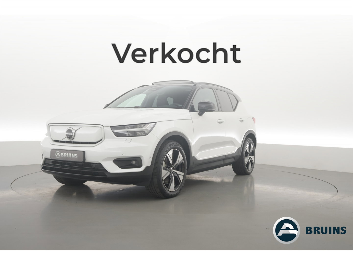 Volvo XC40 Recharge Twin Pro Pano-dak | Leer | Trekhaak | Adap. Cruise | 360 camera | 4x stoel+ stuurverw. |