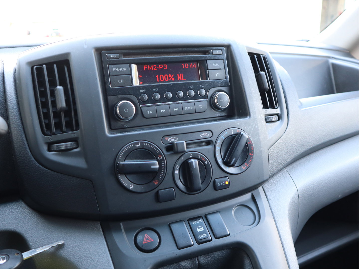 Nissan NV200 1.5 dCi 90pk Optima Airco - Camera - Trekhaak - Cruise