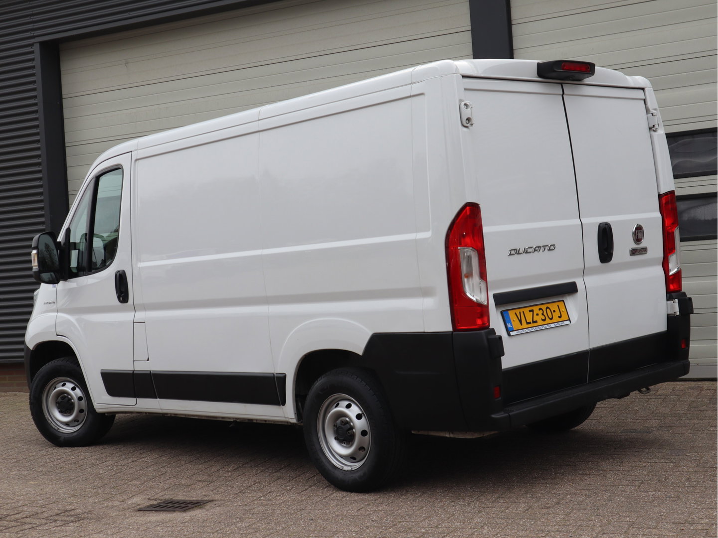 Fiat Ducato 2.2 MultiJet 120pk Euro 6 L1H1 - Camera - Clima - Cruise