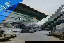 Volkswagen ID.5 - GTX 300pk 77 kWh Sportstoelen Warmtepomp Trekhaak elektrisch NLauto 1e Eigenaar