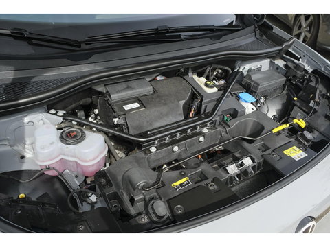 Volkswagen ID.5 GTX 300pk 77 kWh Sportstoelen Warmtepomp Trekhaak elektrisch NLauto 1e Eigenaar