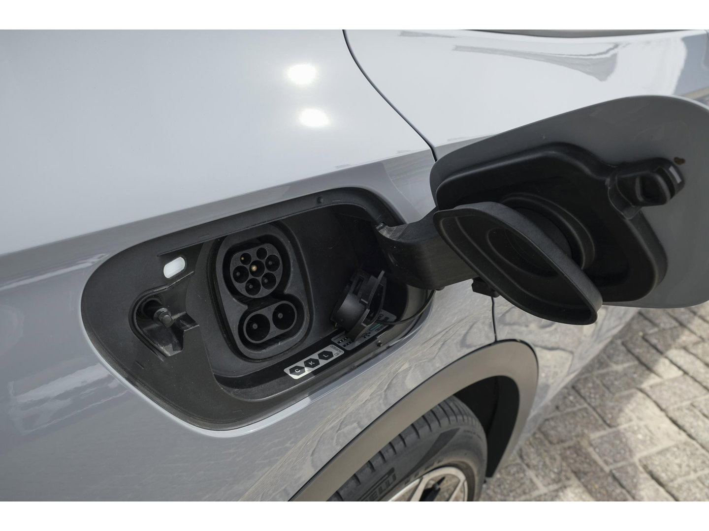 Volkswagen ID.5 GTX 300pk 77 kWh Sportstoelen Warmtepomp Trekhaak elektrisch NLauto 1e Eigenaar