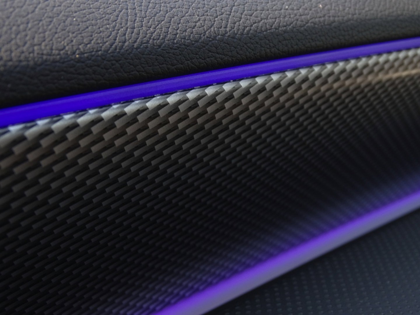 Mercedes-Benz A-Klasse 180 d automaat / Bns Sol. Lux. / AMG / LED *NAP*