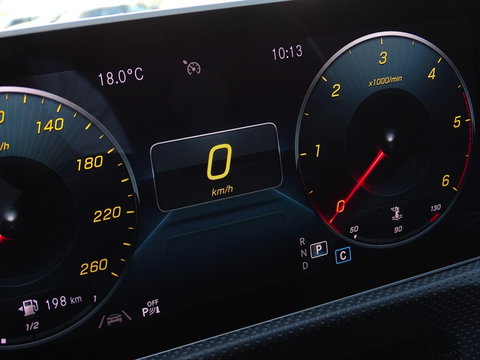 Mercedes-Benz A-Klasse 180 d automaat / Bns Sol. Lux. / AMG / LED *NAP*