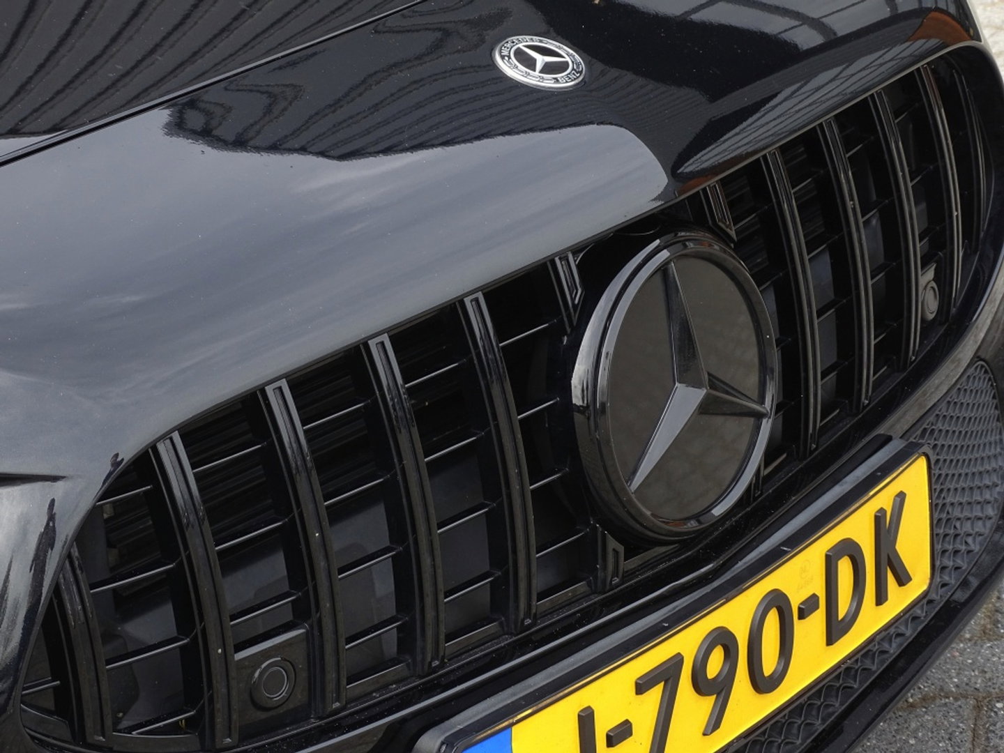 Mercedes-Benz A-Klasse 180 d automaat / Bns Sol. Lux. / AMG / LED *NAP*