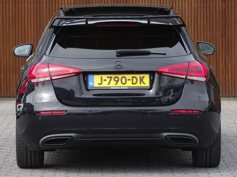 Mercedes-Benz A-Klasse 180 d automaat / Bns Sol. Lux. / AMG / LED *NAP*