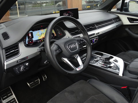 Audi Q7 3.0 TFSI V6T 334PK Quattro / S-Line / Nachtzicht / 360° / 7 Pers