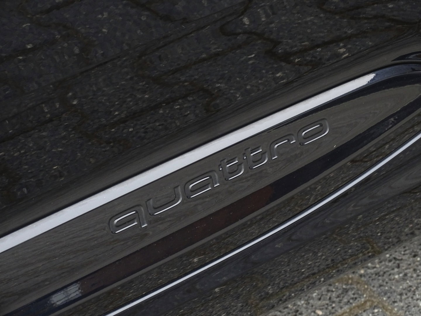 Audi Q7 3.0 TFSI V6T 334PK Quattro / S-Line / Nachtzicht / 360° / 7 Pers