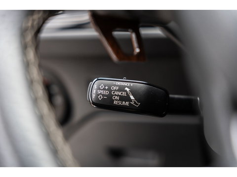 SEAT Leon 2.0 TSI CUPRA CARBON EDITION BREMBO BEATS PANO