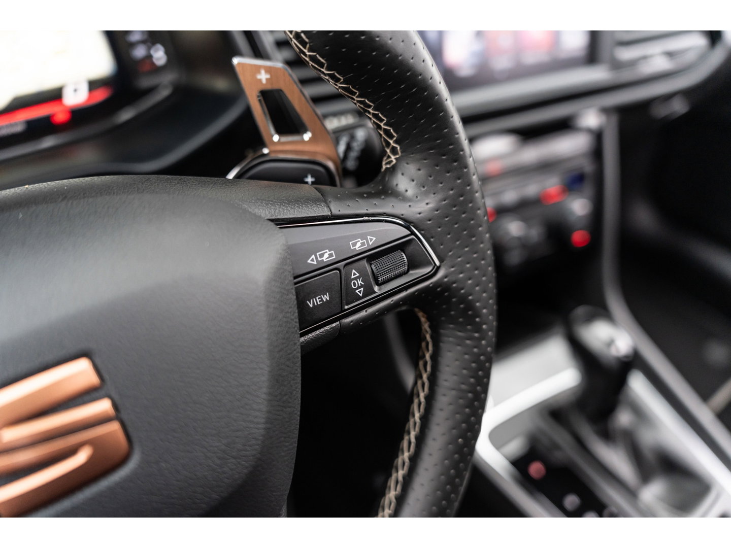 SEAT Leon 2.0 TSI CUPRA CARBON EDITION BREMBO BEATS PANO