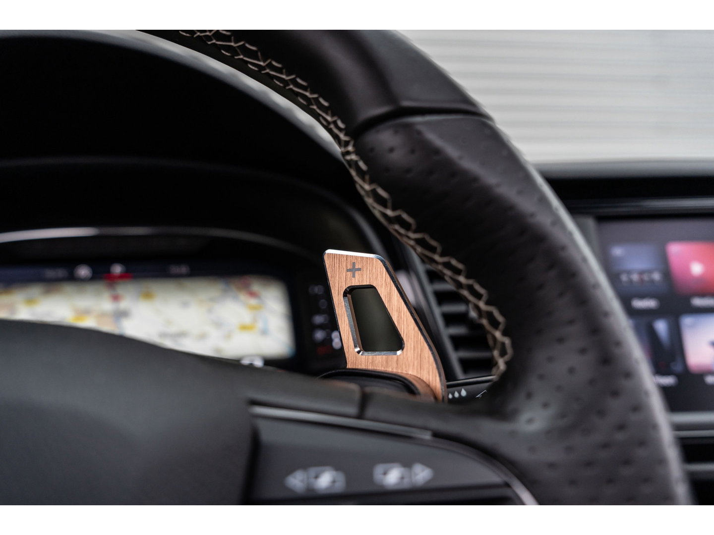 SEAT Leon 2.0 TSI CUPRA CARBON EDITION BREMBO BEATS PANO