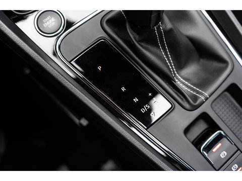 SEAT Leon 2.0 TSI CUPRA CARBON EDITION BREMBO BEATS PANO